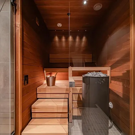 Levikaira - Ski-in Ski-out *