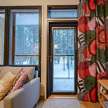 Levikaira - Ski-in Ski-out *