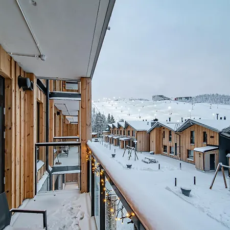Levikaira - Ski-in Ski-out *